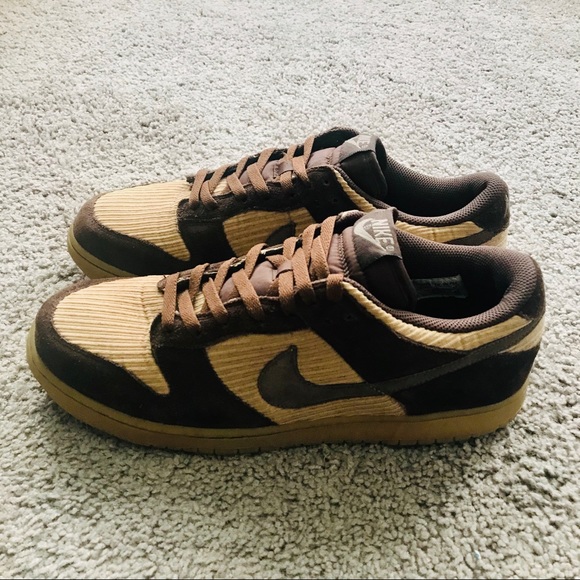 NIKE DUNK LOW *SOLD* - Picture 11 of 16